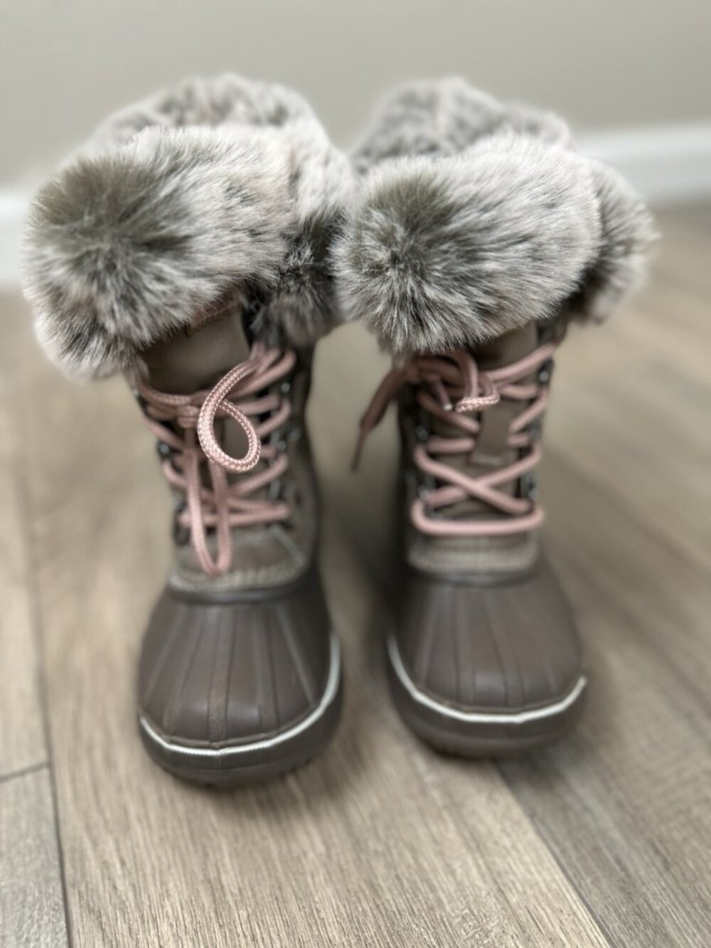 London Fog Kids Size 11 Taupe Faux Fur Thinsulate Winter Snow Boots